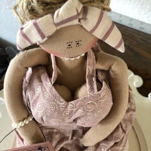 Funny Doll Shelf Sitter Decoration Pearls Wrinkles